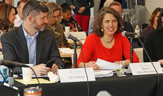 Knoxville_Mayor_Kincannon_press