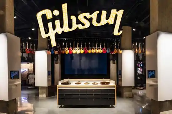 Gibson Garage: The Ultimate Guitar Experience