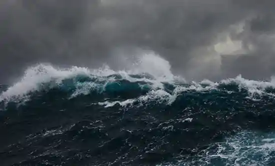 hurricane sea waves